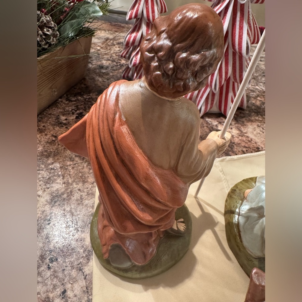 1961 Neal Pemberton Ceramic Nativity Set with Baby Jesus, Mary, and Joseph - Picture 6 of 7